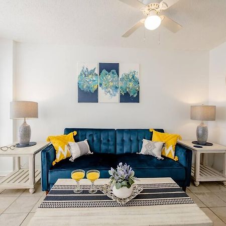 מירטל ביץ' Royal Retreat-Amazing View-King Bed-1 Bedroom-Full Kitchen-Free Parking-Self Check-In מראה חיצוני תמונה