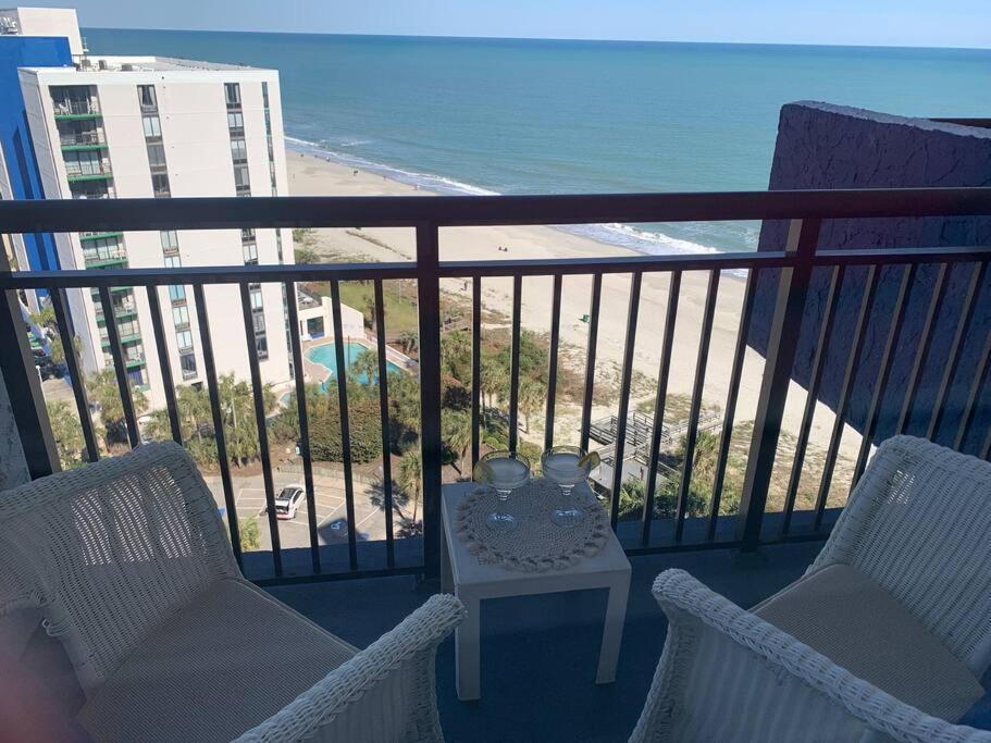מירטל ביץ' Royal Retreat-Amazing View-King Bed-1 Bedroom-Full Kitchen-Free Parking-Self Check-In מראה חיצוני תמונה