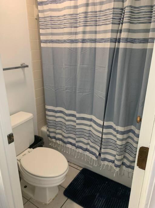 מירטל ביץ' Royal Retreat-Amazing View-King Bed-1 Bedroom-Full Kitchen-Free Parking-Self Check-In מראה חיצוני תמונה