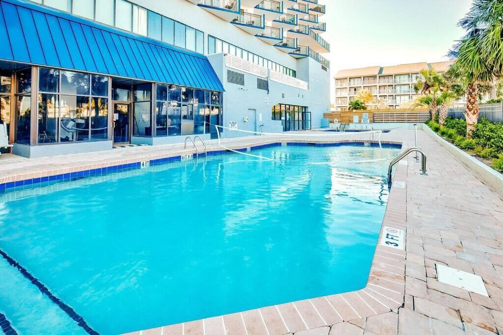 מירטל ביץ' Royal Retreat-Amazing View-King Bed-1 Bedroom-Full Kitchen-Free Parking-Self Check-In מראה חיצוני תמונה